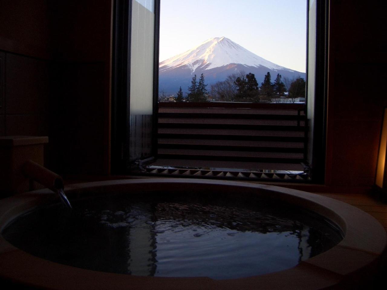 Fuji Lake Hotel Fujikawaguchiko Quarto foto